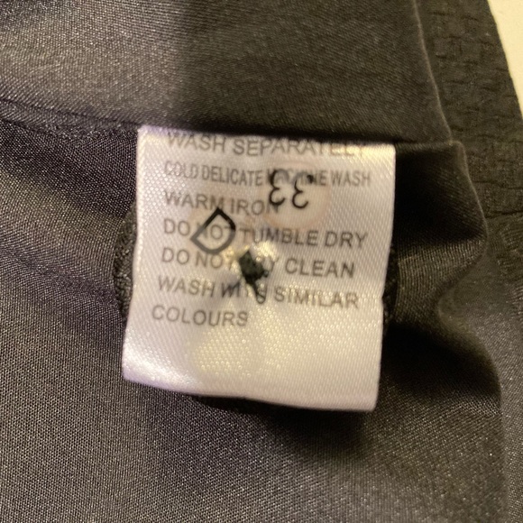 NWT Sunny Girl Woman’s Large Black Coat Jacket Cropped Short Buttons - Picture 9 of 9